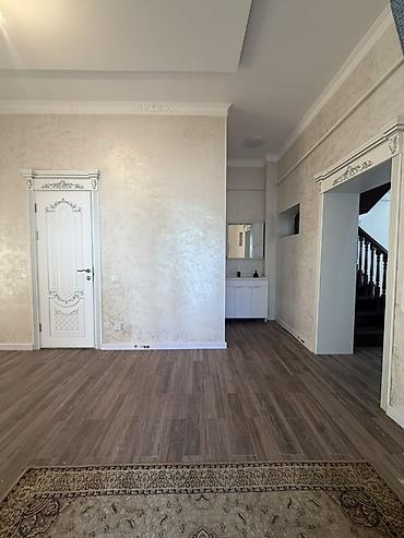 репина: 300 м², 6 комнат — 5