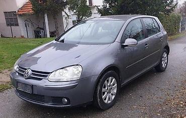 sivi pasat: VW GOLF 5 1.9 TDI 77KW LIMUZINA U DELOVIMA MIŠ SIVA LA7T | Polovni — 2