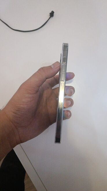 iphone 8 silver: IPhone 13 Pro Max, 128 GB, Matte Silver, Zəmanət, Simsiz şarj, Face ID