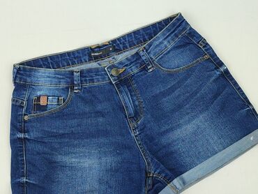 t shirty helly hansen: Shorts for women, size M