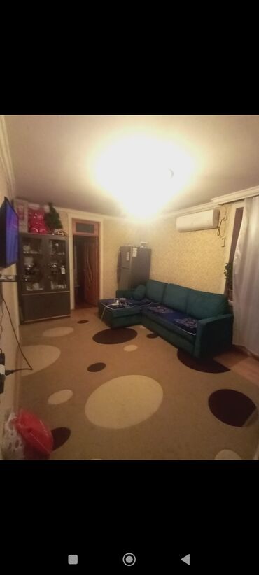 ucuz mənzillərin satışı: Gəncə, 1 otaqlı, Köhnə tikili, 35 kv. m