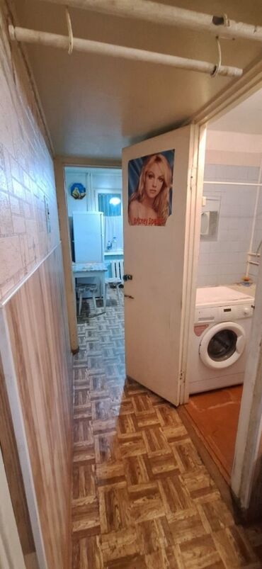 снять дом недорого на длительный срок: 50 м², 3 комнаты, Забор, огорожен, Парковка