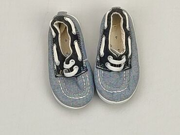 kapcie dla dzieci rozmiar 21: Baby shoes, H&M, 19, condition - Good