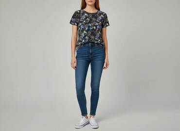 t shirty fringe: WE, Футболка жіноча, розмір L