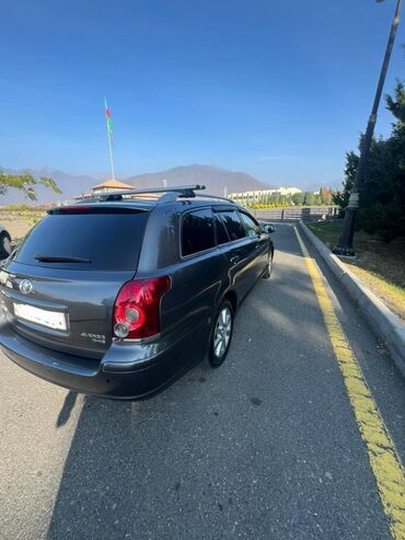 Toyota: Toyota Avensis: 2 l | 2007 il Universal — 7