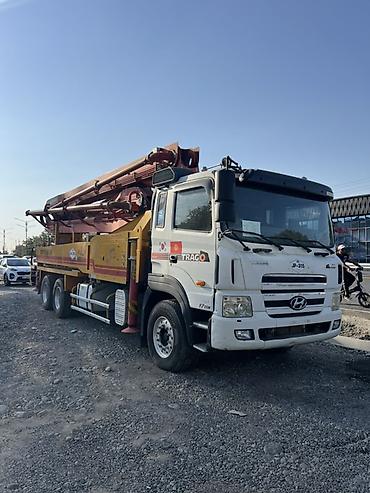 Бетононасос, Hyundai