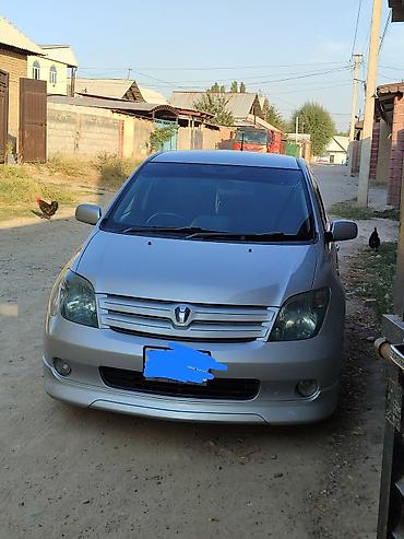 Toyota Ist: 2003 г., 1.5 л, Автомат, Бензин