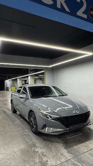 Продажа авто: Hyundai Elantra: 2022 г., 2 л, Автомат, Бензин, Седан — 2