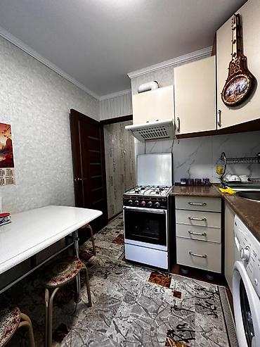 Продажа квартир: 3 комнаты, 58 м², 104 серия, 1 этаж, Косметический ремонт — 9