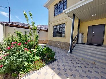 Продажа коттеджей и домов: Продается двухэтажный загородный дом с ухоженным двором и ландшафтным — 4