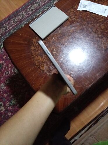 Digər planşetlər: Tecno iPad (planşet) və maqnitli örtük - Brend/model: Tecno planşet — 11