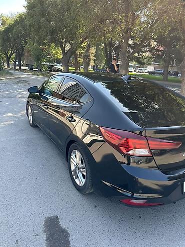 elantra 2019: Hyundai Elantra: 2019 г., 2 л, Автомат, Бензин, Седан — 7