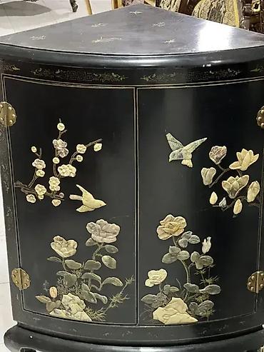 thonet stolice prodajem: Stilske ugaone komode (2 komada) - Stara Kina - RUČNI RAD 🪑✨ Dobro — 7