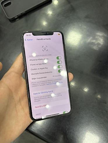 Apple iPhone: IPhone X, 64 GB, Space Gray, Simsiz şarj — 4