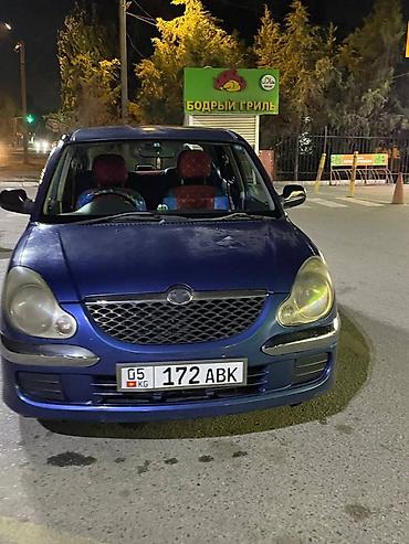 Toyota: Toyota Дуэт: 2003 г., 0.9 л, Автомат, Бензин, Хэтчбэк — 14