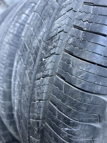 Шины: Шины 225 / 65 / R 17, Лето, Б/у, Комплект, Легковые, Michelin