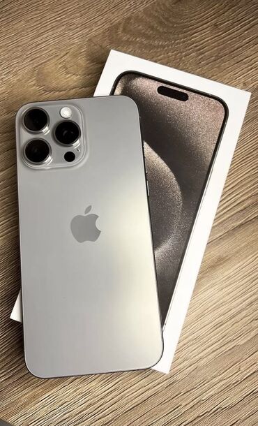 айфон 15 про махс: IPhone 15 Pro, Б/у, 128 ГБ, Серебристый, Зарядное устройство, Кабель, Коробка, 99 %