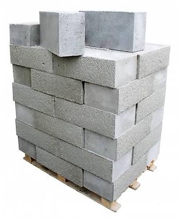 Газобетонные/пенобетонные блоки на поддоне - Материал: легкий at lalafo.kg Газобетонные/пенобетонные блоки на поддоне - Материал: легкий