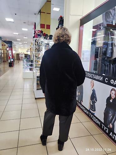 Шубы: Двусторонняя женская шуба/парка-трансформер с капюшоном. Особенности — 2