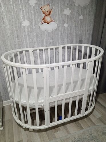 складная кровать трансформер: Oğlan və qız üçün, Yumru, Beşik, Matras ilə, Yellənmə mexanizmsiz