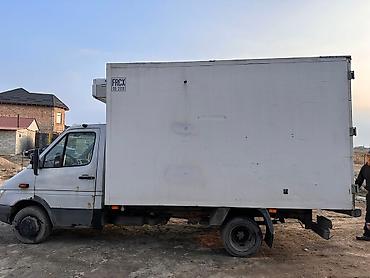 кабина спринтера: Mercedes-Benz Спринтер: 2004 г., 2.2 л, Механика, Дизель, Фургон — 4