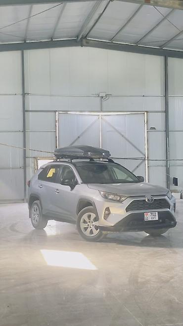 крышка газ: Toyota RAV4: 2019 г., 2.5 л, Автомат, Бензин, Кроссовер — 3