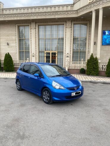 купить минитрактор бу из японии: Honda Fit: 2003 г., 1.3 л, Вариатор, Бензин, Хетчбек