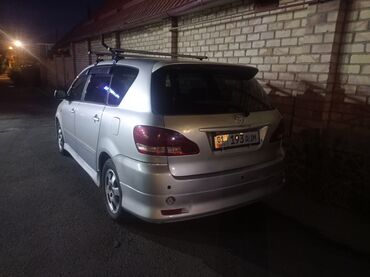 бузук машиналар: Toyota Ipsum: 2001 г., 2.4 л, Автоматтык, Бензин, Универсал