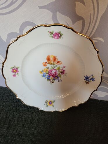 Ostali antikviteti: Set trodelni Reuchenbach porcelan Nemacka 1968g+. Set je na lalafo.rs — 11 Ostali antikviteti: Set trodelni Reuchenbach porcelan Nemacka 1968g+. Set je — 11