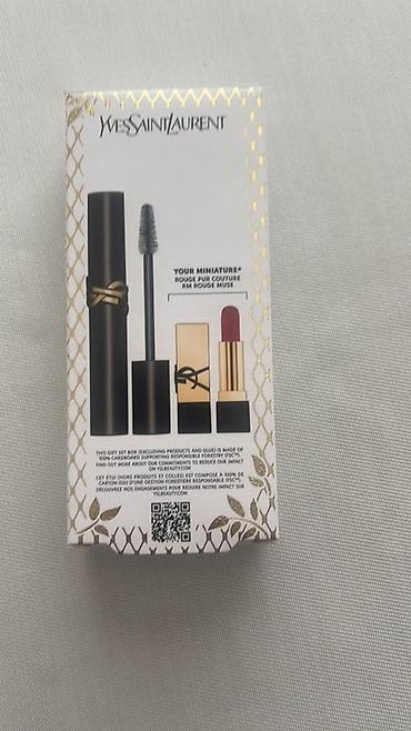 Yves Saint Laurent mini makiyaj seti. Setin üzərində göstərilən