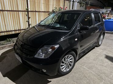 ищу машину в рассрочку: Toyota ist: 2003 г., 1.5 л, Автоматтык, Бензин
