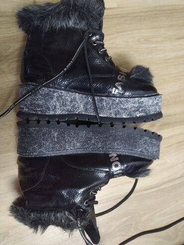 Čizme: Čizme, 36 — 9