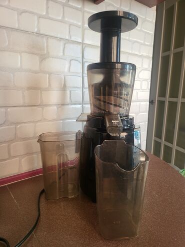 Тумбы для ванны: Тумба под мойку ванне 5000сом коляска 7000сом — 5