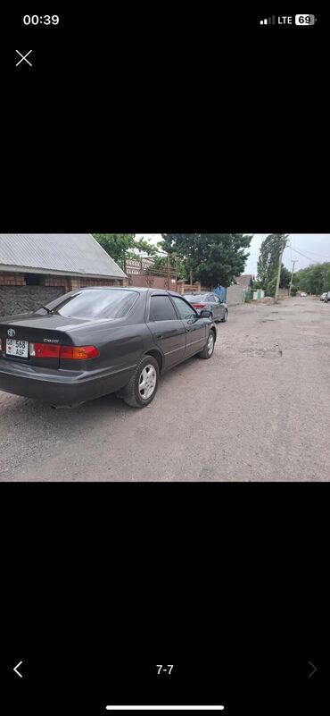 крыло марк 2: Toyota Camry: 2000 г., 2.2 л, Автоматические, Газ, Седан