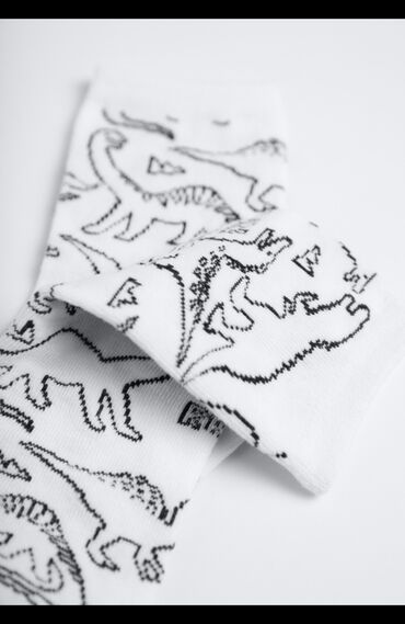 Bədənə qulluq: Rəssama çevril! Artıq istedadını gizlətmək lazım deyil. Corabların