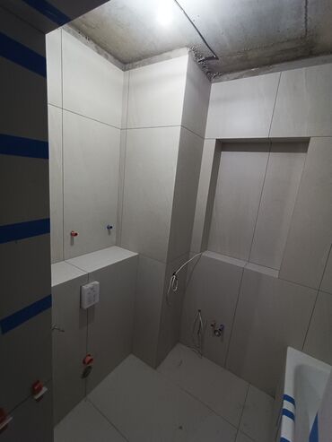 Укладка плитки: Подготовка стен для укладки, Подготовка стен для грунтовки, Резка плитки | Керамическая плитка, Керамогранитая плитка, Мозаичная плитка | Вертикальная укладка, Диагональная укладка, Горизонтальная укладка Больше 6 лет опыта — 5