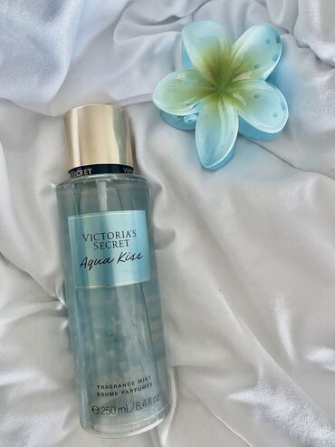 Victoria's Secret Aqua Kiss ətirli spreyi, gündəlik istifadə üçün
