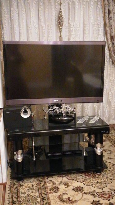 İşlənmiş Televizor LG Led 48" Ünvandan götürmə