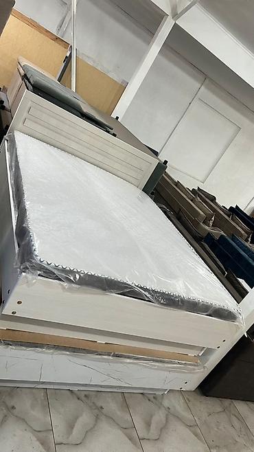 Двуспальные кровати: Двуспальная кровать, Новый, С матрасом, длина - 200 см — 1