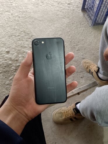 tecno camon 17p: IPhone 7, Колдонулган, 32 ГБ, Кара, Заряддоочу түзүлүш, 100 %