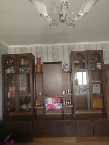 шкафы тряпочные: Серванты