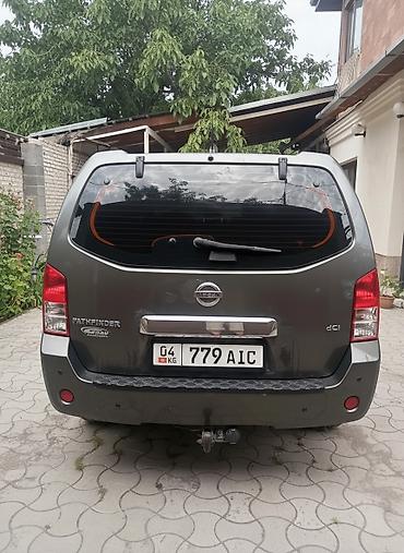 Nissan: Nissan Pathfinder: 2005 г., 2.5 л, Механика, Дизель, Внедорожник — 1