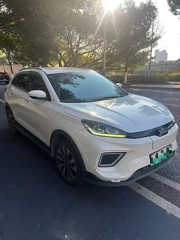 Weltmeister: Weltmeister EX5, 2021 г., 80000 км, Передний, На заказ — 10