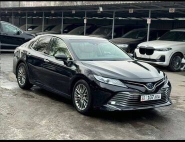 Toyota: Toyota Camry: 2019 г., 2.5 л, Гибрид, Седан