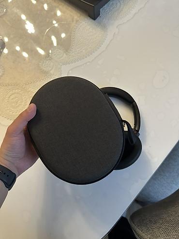 Qulaqcıqlar: Sony WH-1000XM3 — əla vəziyyətdə Cəmi ~10 dəfə istifadə olunub, demək — 6