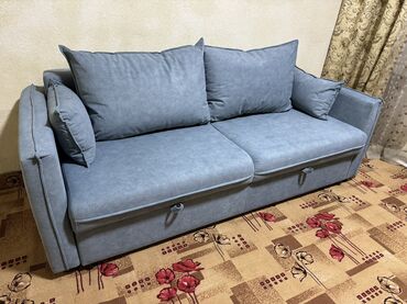 Прямые диваны: Прямой диван, Новый, Трехместный — 12