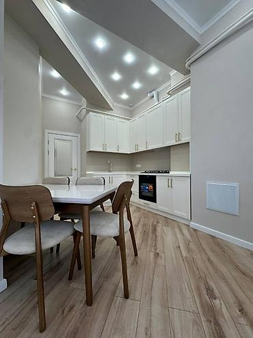 2 комнаты, 60 м², 2 этаж, Евроремонт at lalafo.kg 2 комнаты, 60 м², 2 этаж, Евроремонт