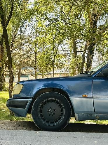 инжекто: Mercedes-Benz W124: 1990 г., 2 л, Механика, Бензин, Седан — 3