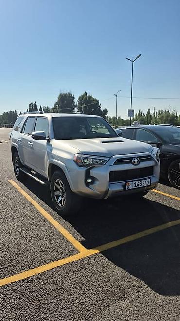 suv: Сдаю в аренду авто внедорожники Toyota Land Cruiser 200 (2008год) от — 4