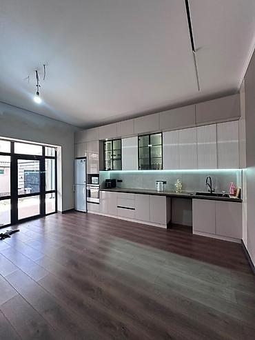 Продажа коттеджей и домов: 4 комнаты, 200 м², 5 соток, Бишкек, Арча-Бешик ж/м — 7